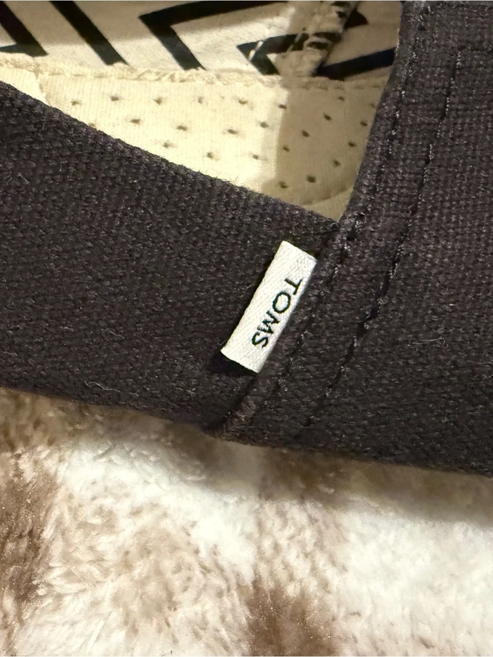 Toms classic slip